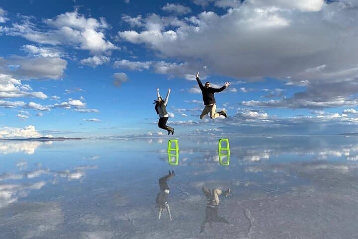 Sunrise at Salar de Uyuni: 6-Hour Salt Flats Tour with Breakfast