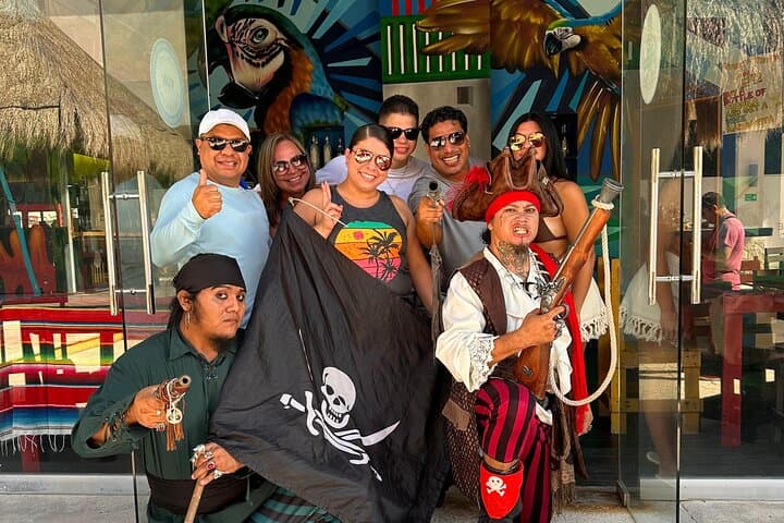 Pirate Tequila Tasting & Beach Lunch in Cozumel with Captain Draco