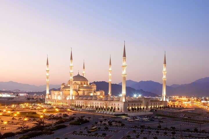 Full-Day Private Tour to Dibba & Fujairah from Dubai — Forts, Coastline & Souks photo 1