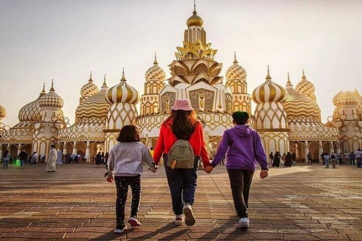 visit-global-village-dubai-private-transfer-guide photo 5