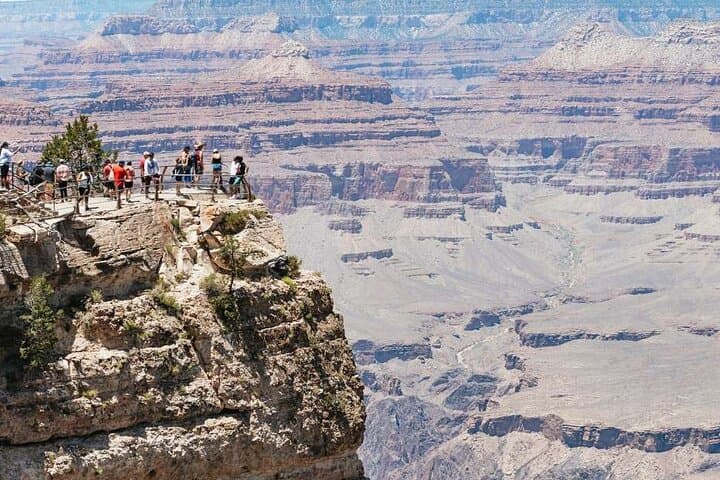 Explore the Grand Canyon and Sedona in a Private Full-Day Tour from Phoenix
