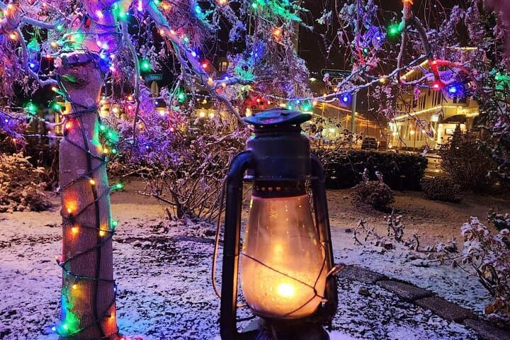 Ghosts of Christmas Past: Mystic Holiday Ghost Walk and Folklore Tour