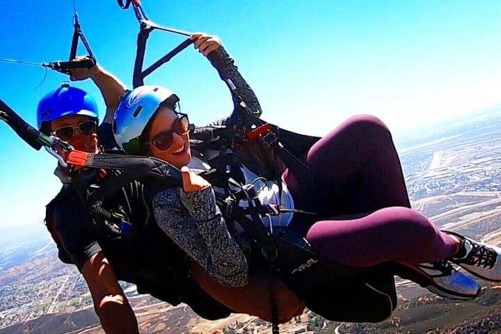 Soar Andy Jackson Airpark: Tandem Paragliding over San Bernardino