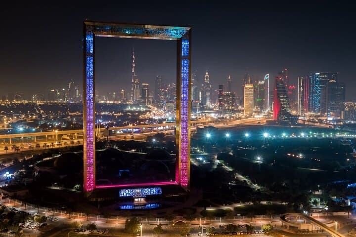 Private Dubai Day Tour: Dubai Frame, Burj Khalifa & Fountain Highlights