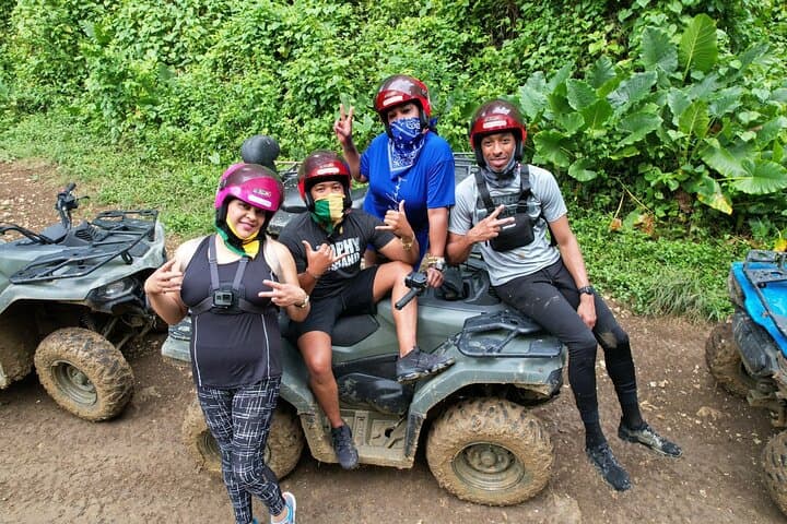 Montego Bay to Negril: ATV, Bamboo Rafting & Rick's Café Day Trip photo 3