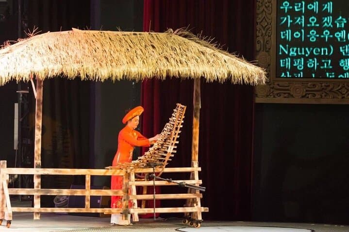 Charming Da Nang Show: Cultural Performance Ticket in Da Nang photo 4