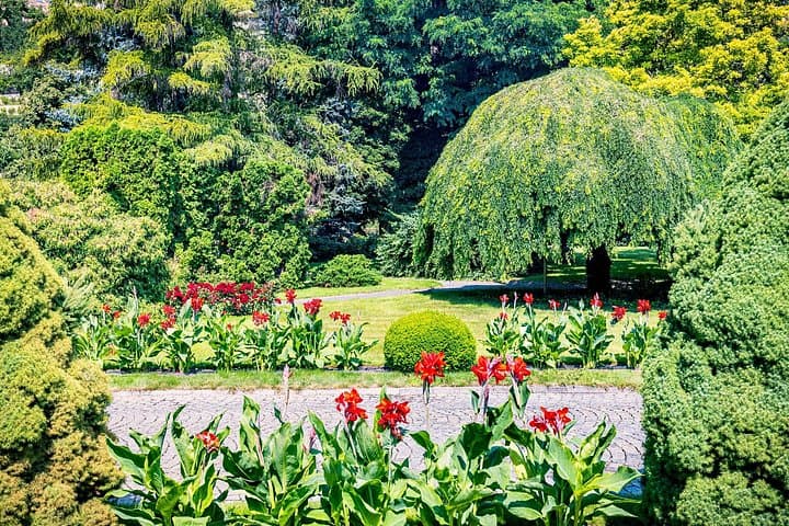 Bojnice Heritage and Nature Walking Tour: Castle Views, Botanical Gardens & Local Life photo 4