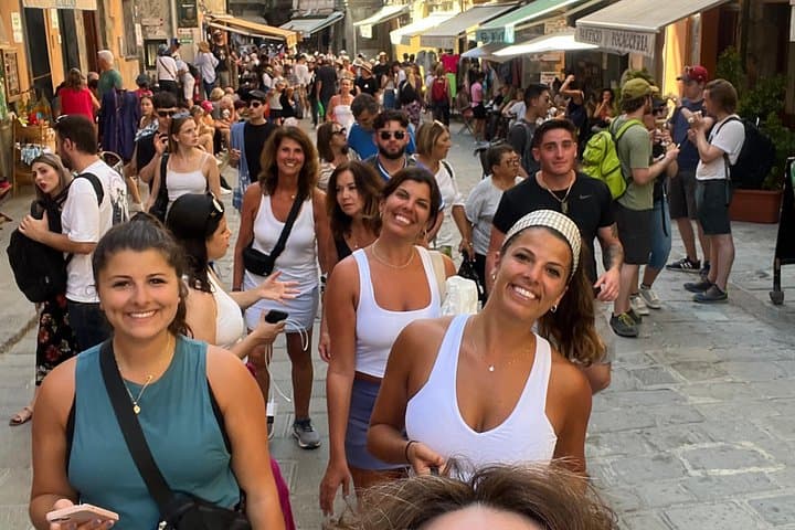 Semi-Private Cinque Terre Hiking Day Trip from Florence — Corniglia to Vernazza photo 4