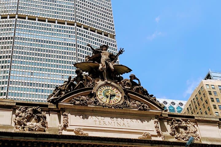 Midtown Wonders: 2-Hour Guided Walk Through Times Square, Grand Central & Rockefeller photo 5