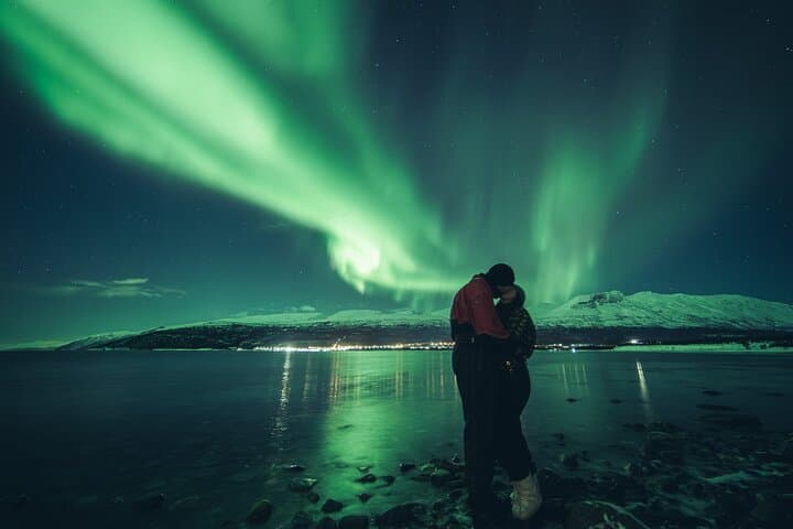 Chasing the Aurora: Tromsø Northern Lights Bus Tour