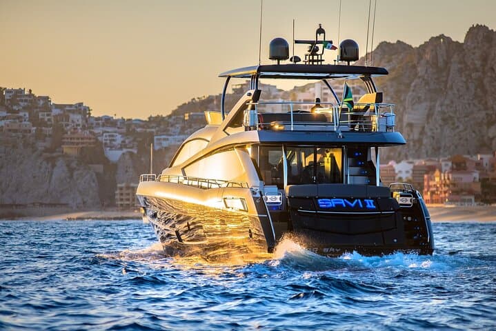 Luxury Yacht Charter in Los Cabos on SAVI II — Pelican Rock, Lovers Beach & Chileno Bay photo 4