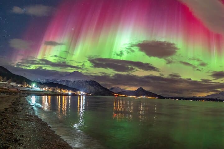 Northern Lights Chase in Tromsø: Small-Group Skycam Photo Tour photo 4