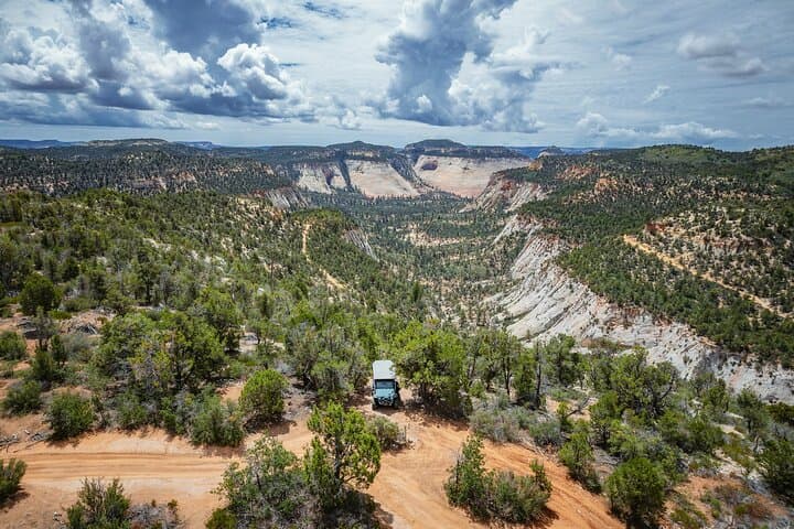 Exploring East Zion: A Rugged Jeep Tour to Checkerboard Mesa and Jolley Gulch
