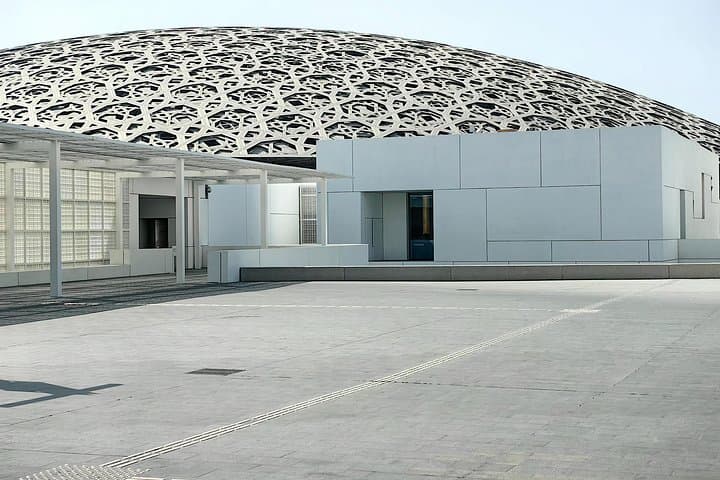 Abu Dhabi Full-Day: Sheikh Zayed, Louvre, Qasr Al Watan & Ferrari World photo 5