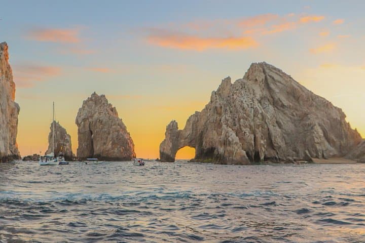 Cabo San Lucas Sunset Sail & Dinner at the Arch — Live Music and Premium Bar photo 4