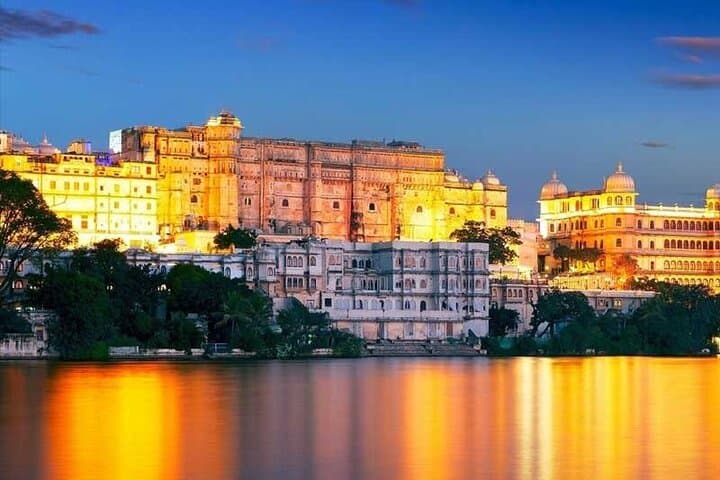 7-Day Private Rajasthan Road Trip: Udaipur to Delhi with Driver & Guide