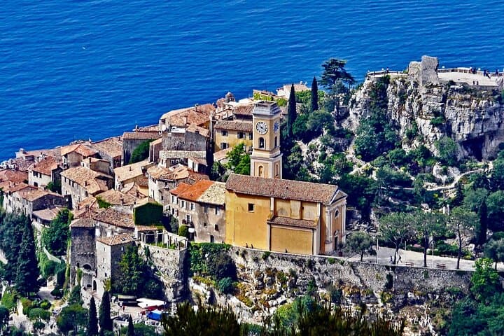 Burgundy to the Côte d'Azur: 7-Day Small-Group Wine & Heritage Tour photo 1