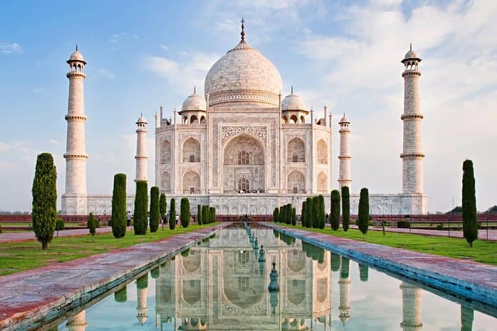 Golden Triangle 4-Day Tour: Delhi, Agra & Jaipur Highlights