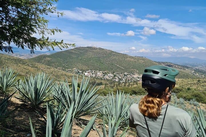 Monte Albán and Atzompa MTB Tour: 30km Cross‑Country Ride from Oaxaca photo 3