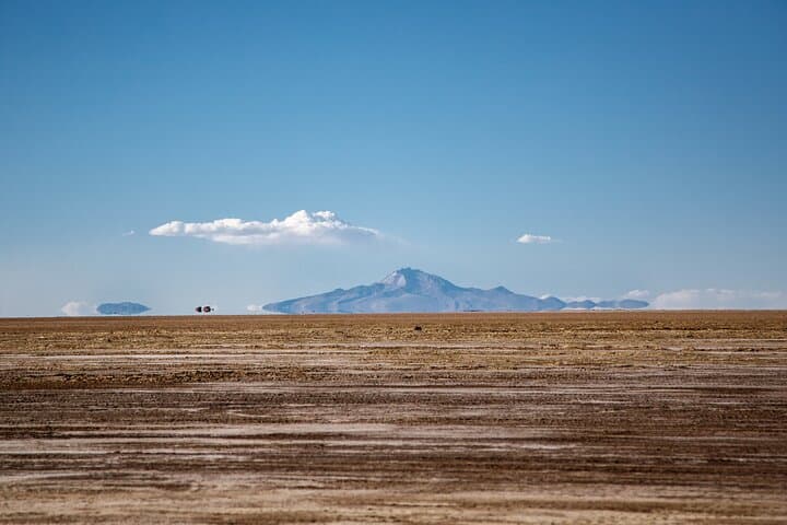 4-Day Private Bolivia Tour — La Paz, Uyuni Salt Flats & Lake Titicaca photo 3