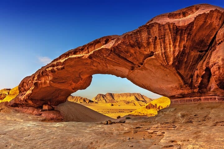 Full-Day Private Hike to Jabal Umm ad Dami in Wadi Rum with Bedouin Lunch photo 2