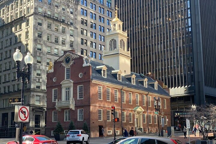 Best of Boston Small Group Tour — Secrets of Old Ironsides, Bunker Hill & Harvard photo 5