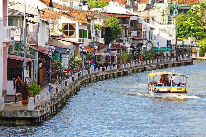 Private 6-Day Best Malaysia Tour: Kuala Lumpur, Malacca & Penang Highlights photo 3