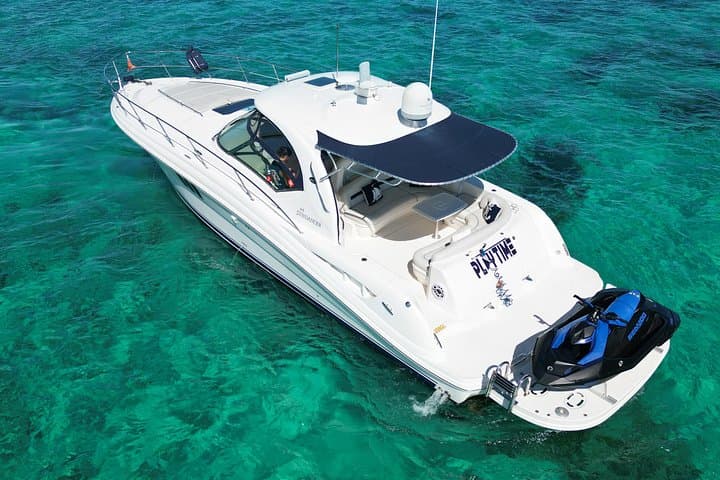Private Half-Day Jet Ski and Snorkel Tour to Stingray City & Starfish Beach photo 1