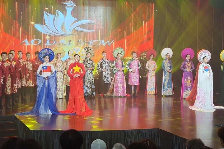 Ao Dai Show in Da Nang: Traditional Vietnamese Court Performance & Cultural Evening photo 3