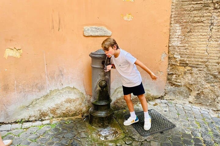 Full-Day Rome Golf Cart Tour: Catacombs, Pantheon & Trevi Fountain photo 2
