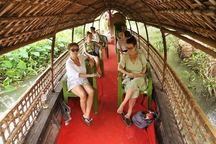 Punting Through Vaikom: Full-Day Kerala Backwater Village Boat Cruise photo 2