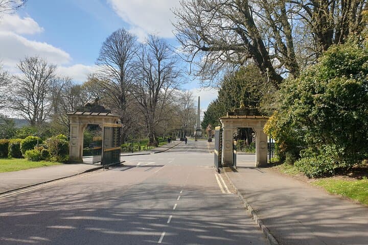 Bath Extended Walking Tour with Blue Badge Guide — 4-Hour Historic City Walk photo 5