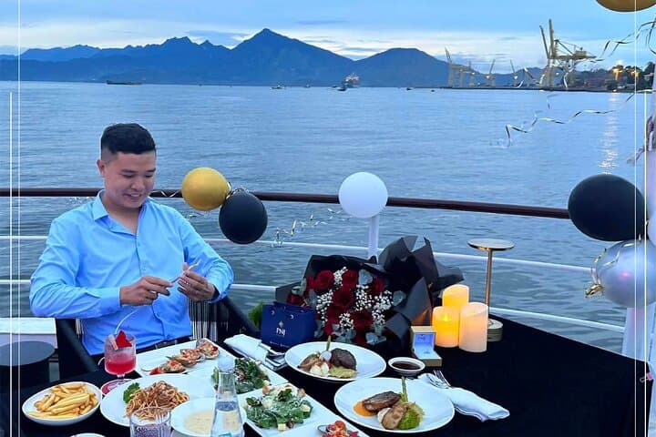 Night Cruise on Da Nang's Han River: Poseidon Dinner & Dragon Bridge Spectacle photo 2