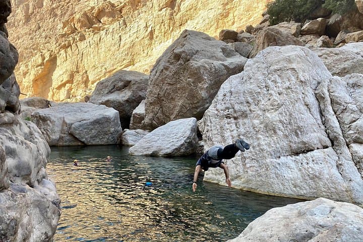6-Day Oman Adventure: Wadis, Canyons, Jebel Shams & Wahiba Sands photo 3