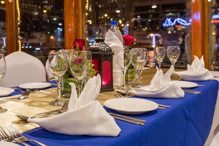 Dubai Marina Luxury Dinner Cruise with Transfers photo 5