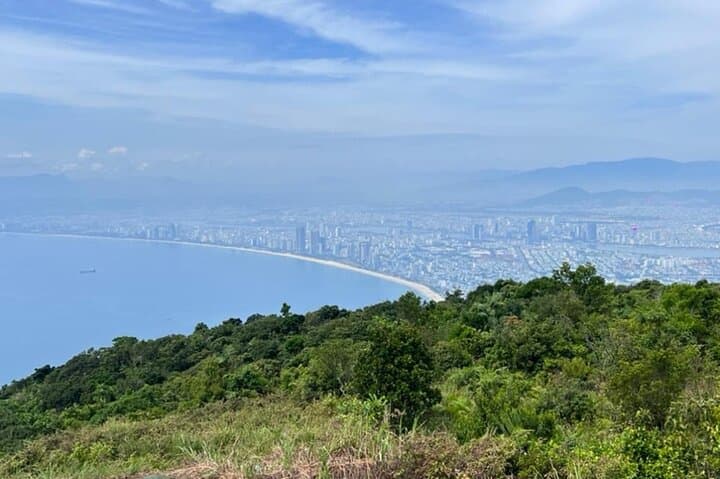 Soar Over Son Tra: Paragliding Experience in Da Nang with Linh Ung Views photo 2