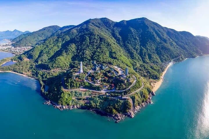 Soar Over Son Tra: Paragliding Experience in Da Nang with Linh Ung Views photo 5