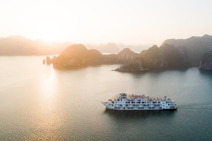 Halong Bay 2-Day Cruise from Hanoi — Overnight on Limestone Seas photo 5