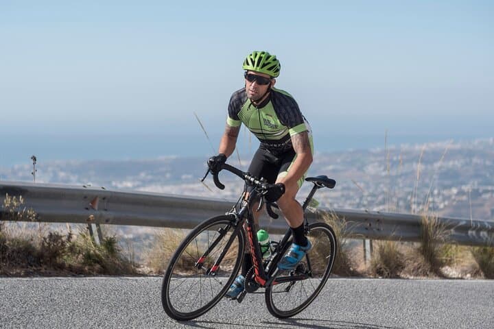 Benalmádena Road Cycling: Private Guided Coast-and-Mountains Ride on the Costa del Sol