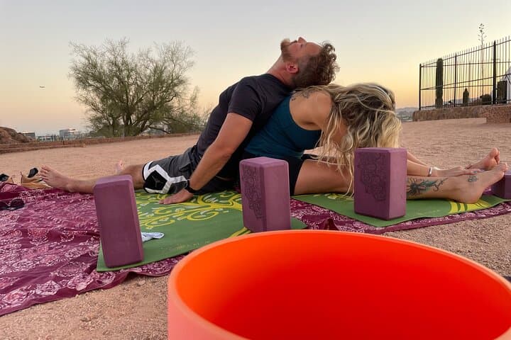 Sunset Yoga at Papago Park: Hole-in-the-Rock Views and Sonoran Evenings photo 5