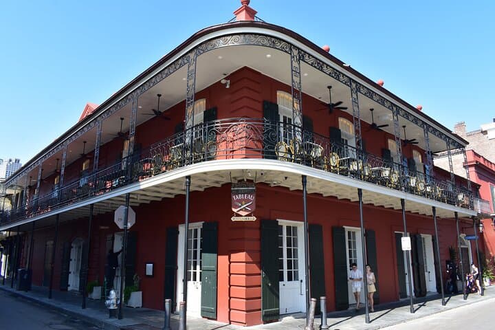45-Minute French Quarter Highlights Tour: Fast-Paced Walk Through New Orleans' Heart photo 2