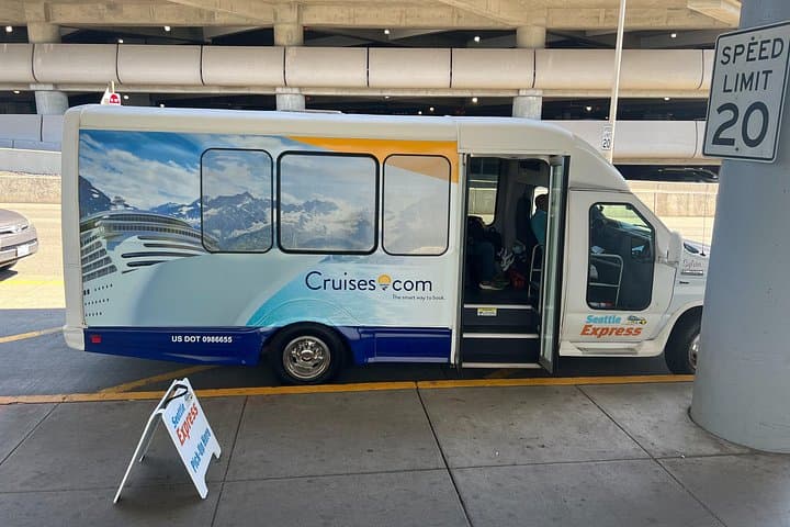 SeaTac to Seattle Cruise Piers Transfer — One-Way Shuttle to Piers 66 & 91 photo 3