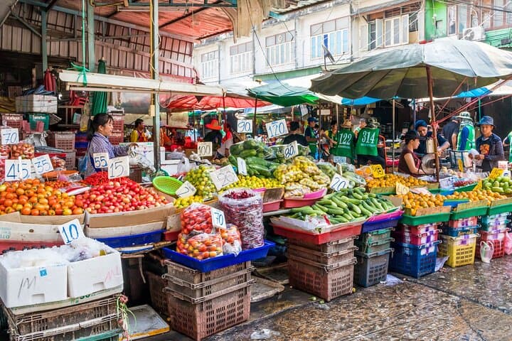 Bangkok Cycling Tour: Khlong Toei Market & Bang Krachao Green Lung photo 4
