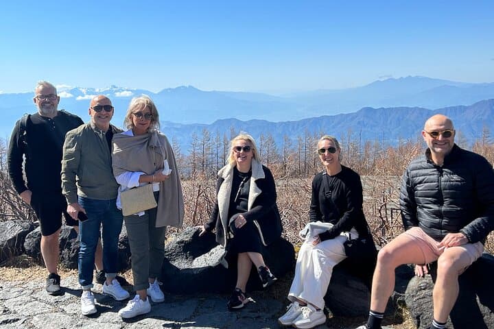 Full-Day Mt Fuji & Hakone Tour from Tokyo — Private Guide-Driver Experience
