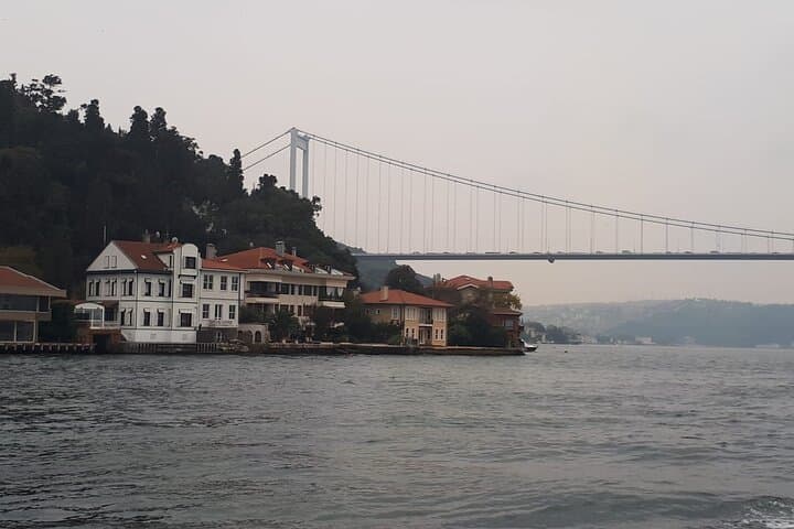 Istanbul Two Continents Tour: Beylerbeyi Palace & Bosphorus Cruise photo 5