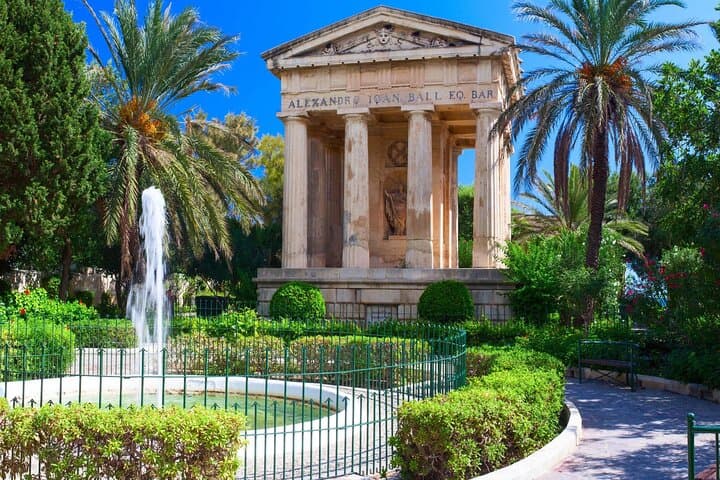 Deluxe Malta Shore Excursion: Mdina, Valletta & Upper Barrakka Gardens