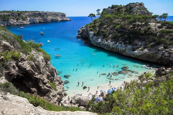 8-Day Mallorca Classic: Road-Trip Beaches, Tramuntana & Drach Caves photo 2