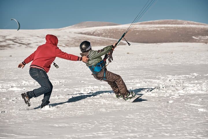 Snowkiting in Ashotsk: Private Wilderness Kite Adventure in Armenia photo 6