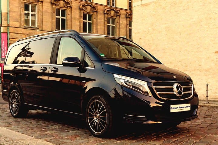 Gatwick to Cambridge Private Transfer — Direct Airport Chauffeur Service photo 2