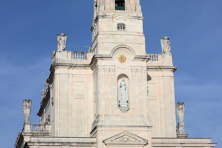 2-Day Fátima Pilgrimage from Lisbon: Óbidos, Alcobaça, Nazaré & Batalha photo 4